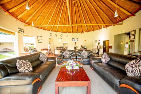 Hotel AZAMBEZI RIVER LODGE (Victoria Falls)